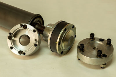 DSS BMW 1995-1999 E36 M3 5-Speed 1-Piece Carbon FIber Driveshaft (4-Bolt rear flange) BMWSH1-CV-C