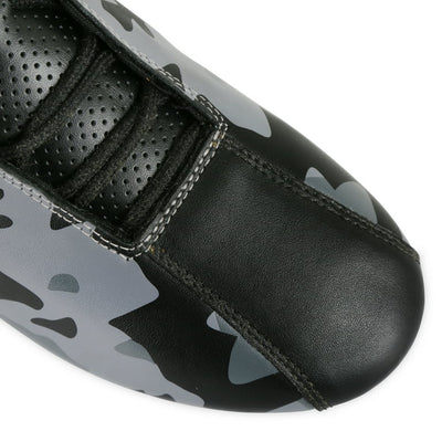DNA X2 SHOE 5 BLACKOUT
