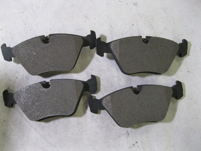 R auto part