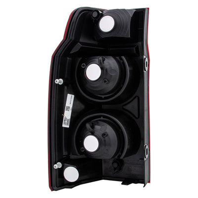 RH TAILLAMP LENS/HOUSING; COMMANDER 0610