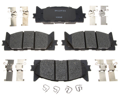 R auto part
