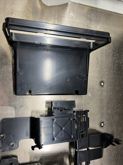 TOYOTA HIGHLANDER 2013 MOUNTING KIT