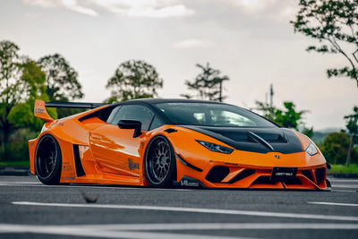 LB-Silhouette WORKS HURACAN GT Complete Body Kit