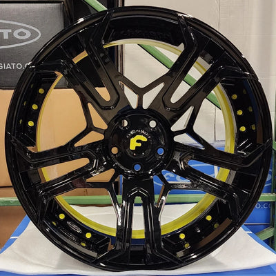21x9 +35 Front / 22x12 +45 Rear 3-Piece Forged Wheel Set