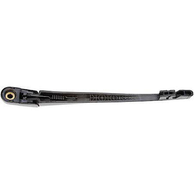 REAR WINDSHIELD WIPER ARM