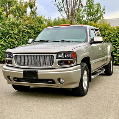 DENALI OE HEADLIGHTS AND BUMPER LIGHTS MATTE BLACK HOUSING AND CLEAR LENS USES STOCK BULBS