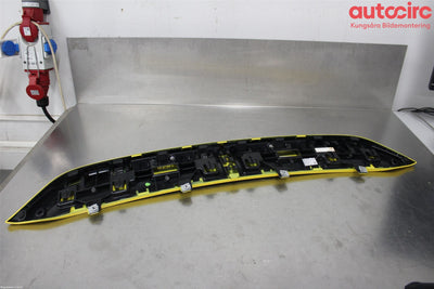 Rear Upper Spoiler, Primed