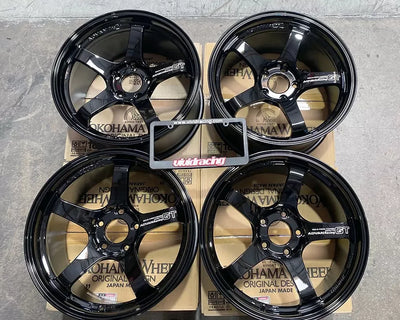FF037 18x9.5 +38 5x120 Wheel