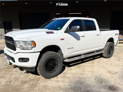 560B 24-Inch Gloss Black Wheel
