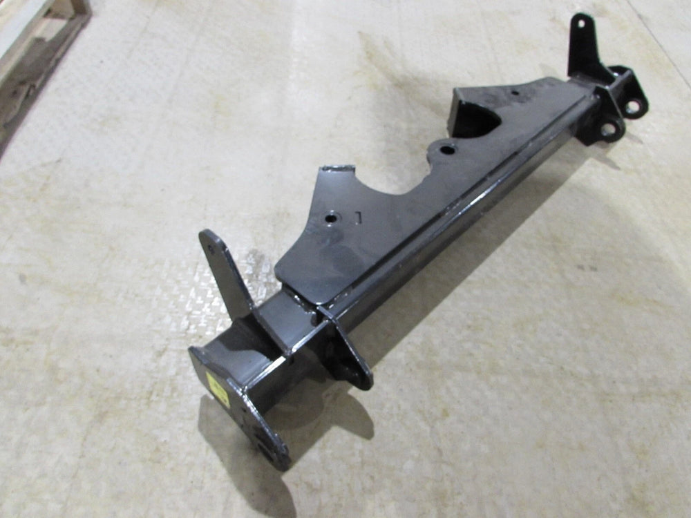 PIVOT BAR WELDMT AGPS