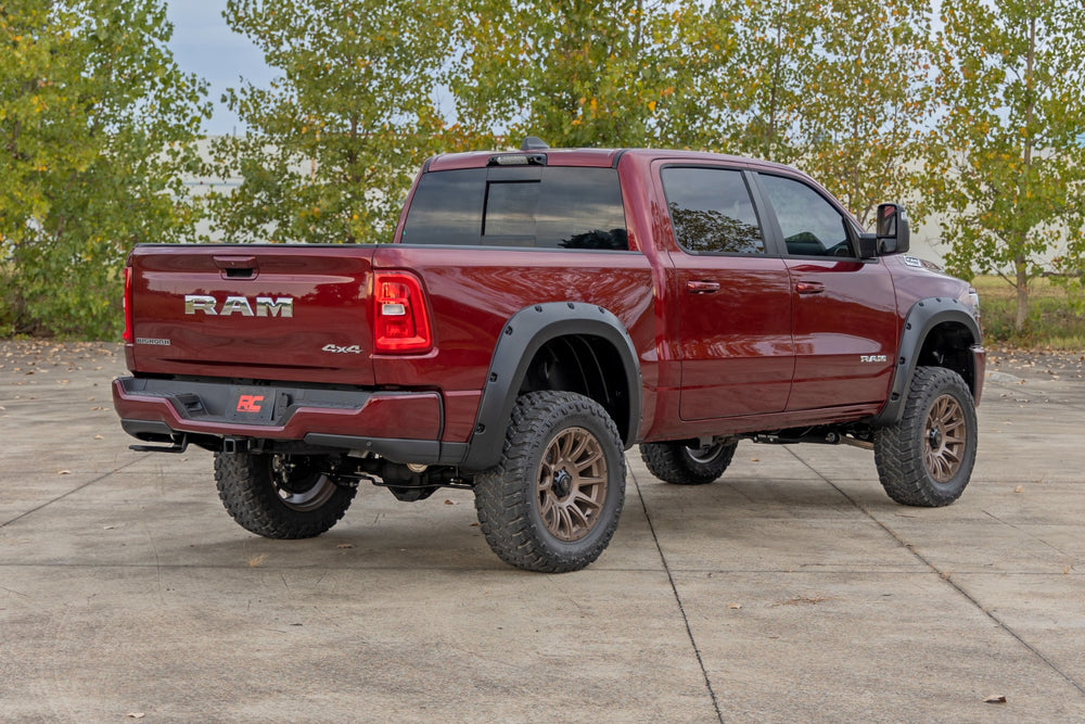 Pocket Fender Flares PRV Delmonico Red Ram 1500 2WD/4WD (2025)