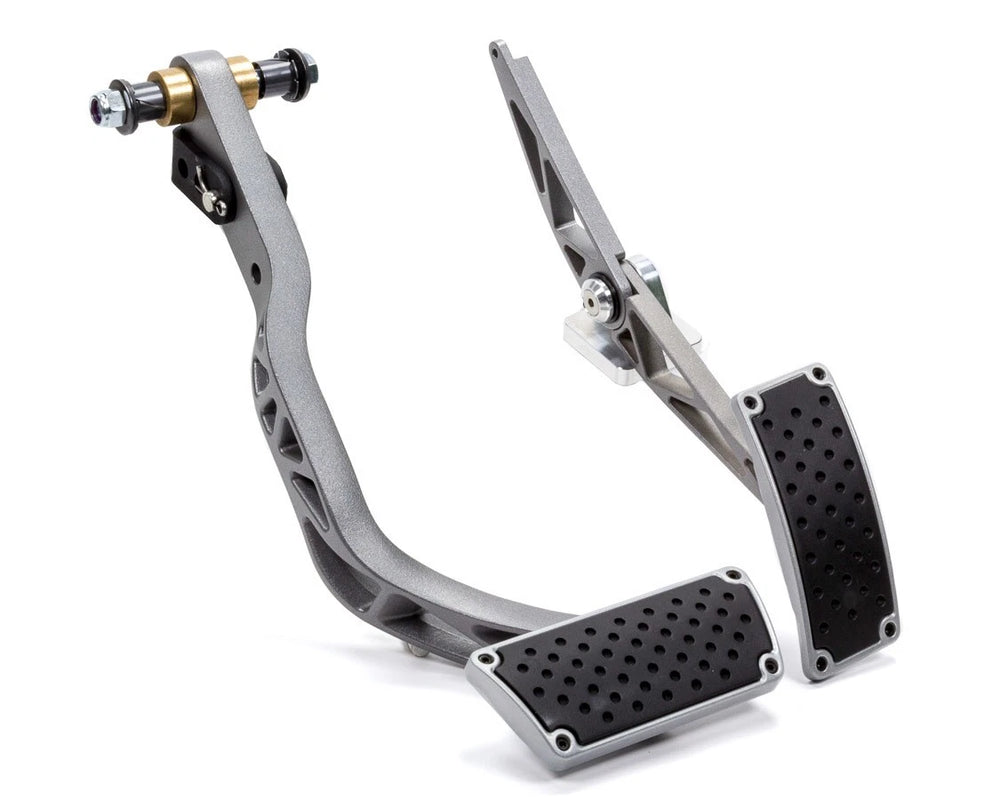 6872 CHEVELLE AUTOMATIC BRAKE PEDAL ASSEM W/CHEVELLE THROTTLE PEDAL