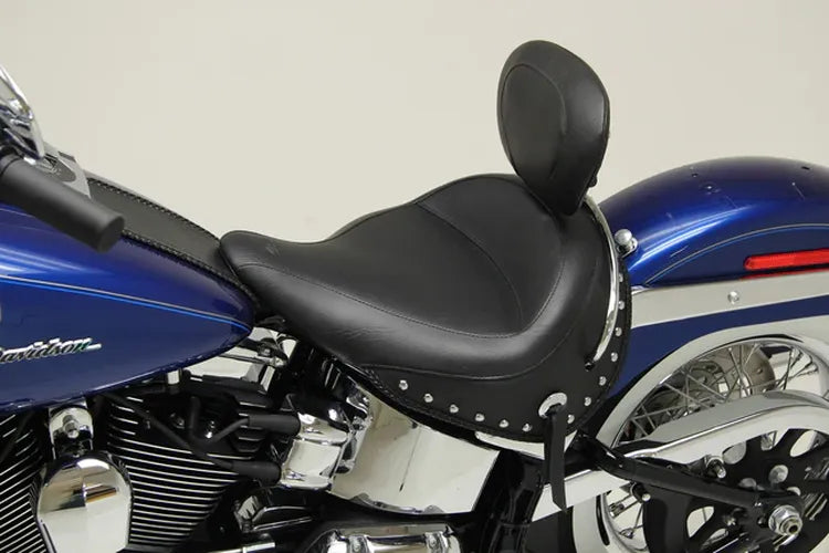 Mustang 05-17 Harley Deluxe(w/ Standard Rack) Wide Touring Solo Seat w/DBR Studs - Black