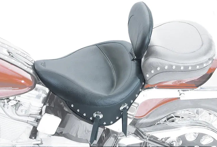 Mustang 84-06 Harley Standard Rear Tire Wide Touring Solo Seat w/Driver Backrest - Black
