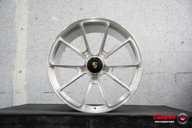 Vossen black auto part