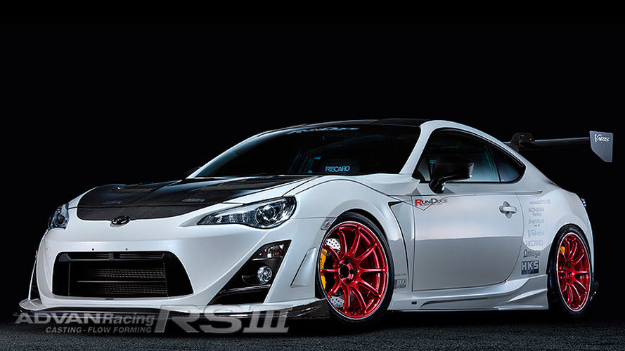 Advan RSIII 18x8.5 +45 5-112 Black Gun Metallic & Ring Wheel