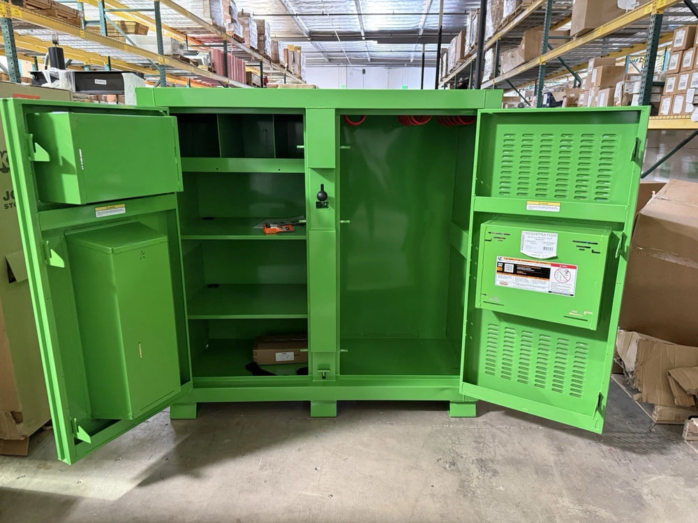 MODEL 139 CABINET 59.4 CU FT INCLUDES PADLOCK