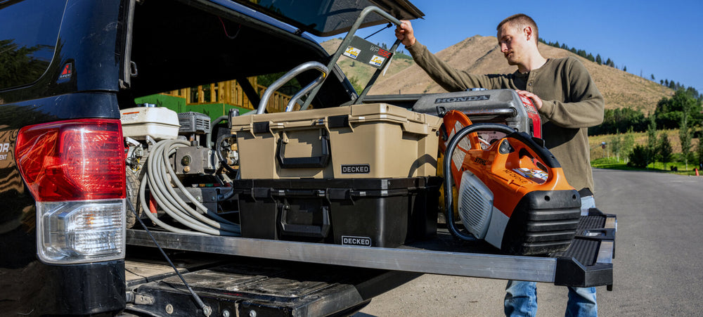 SLIDE OUT CARGO TRAY, 1000 LB CAP.