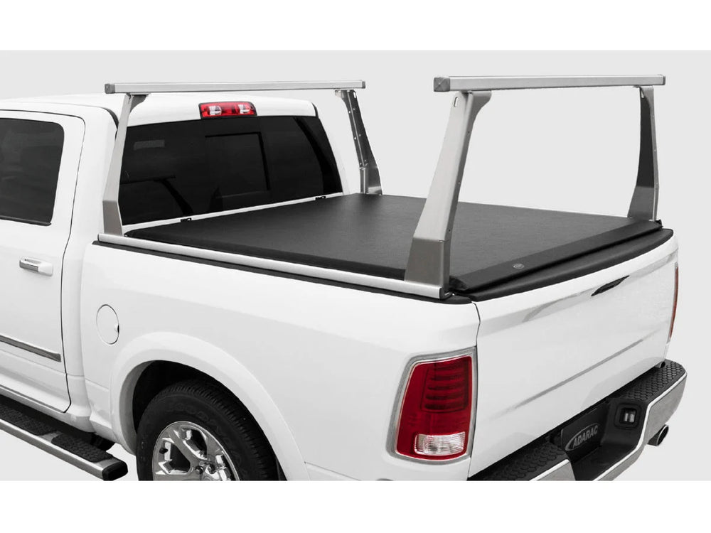 20-ON Chevy GMC Full Size 2500 3500 8 Box (except dually) (remove taillight for install)