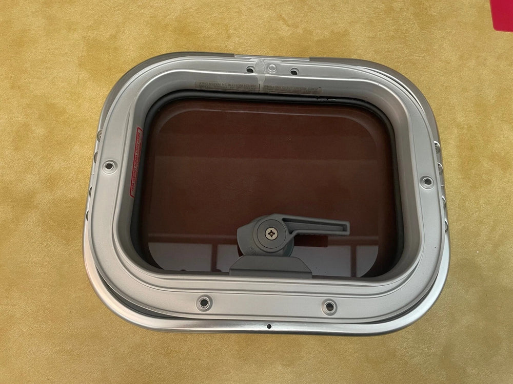 LP 03 GRY 15 BRT HATCH