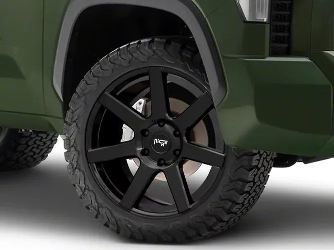 FUTURE 22X9.5 6X5.5 106.1 BL +30