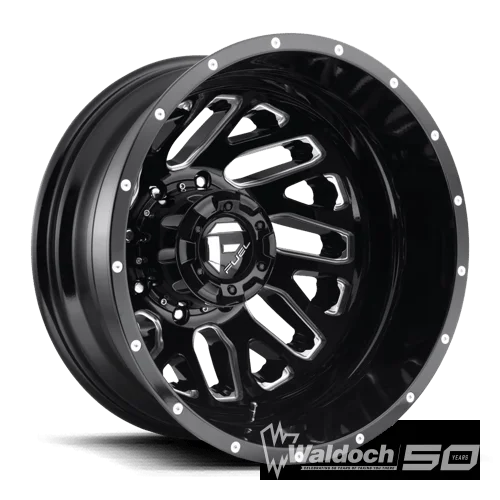 D581 20X8.25 8X210 GL-BLK-MIL -195M