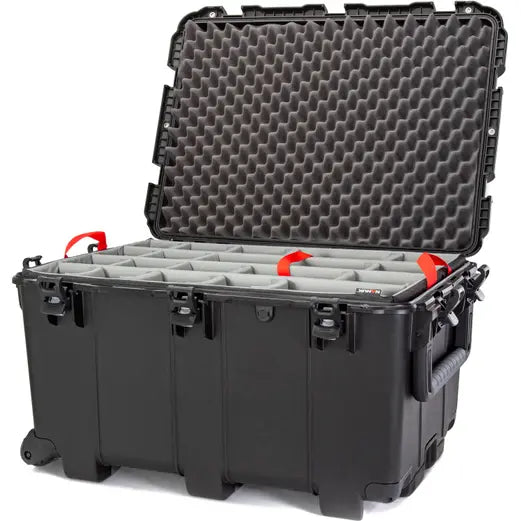 NANUK CASE 975NO PULL HANDLE WITH (W)HEELS W/PADDED DIVIDERBLACK INTERIOR: 30 X 21 X 18IN