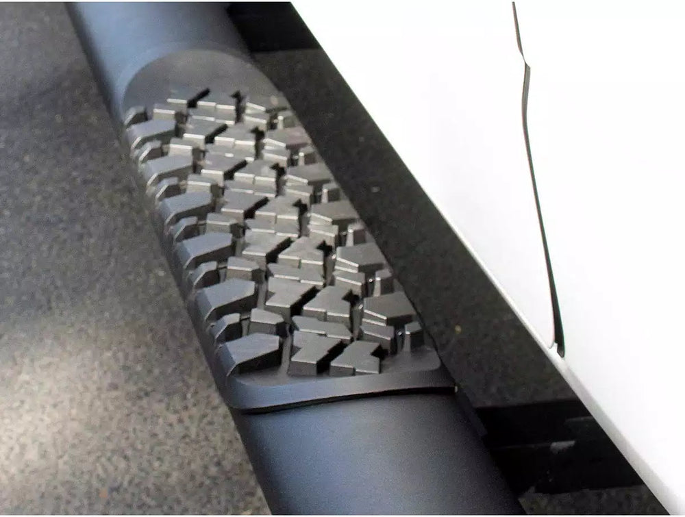 19C RAM 1500 CREW CAB 87IN VSERIES V3 SIDE STEP AND BRACKETS