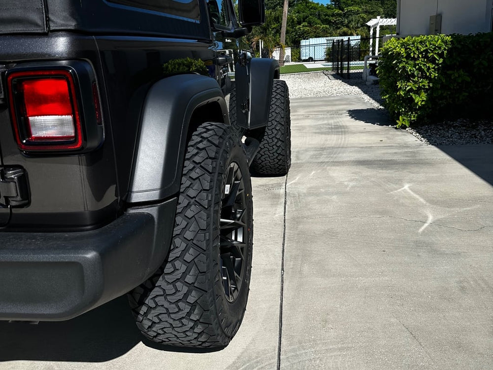 D804 20X10 5X5.0 BLK-OUT -18MM
