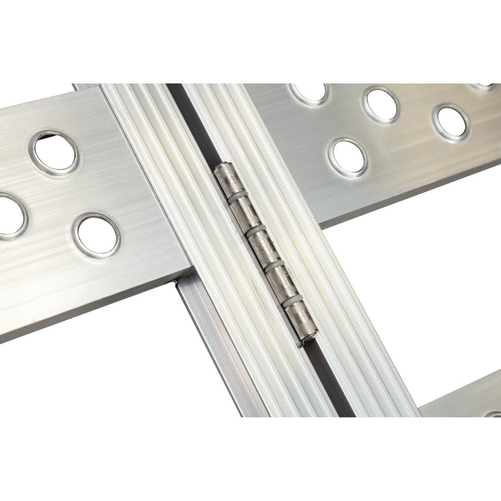 LOADING RAMP - TRI-FOLD