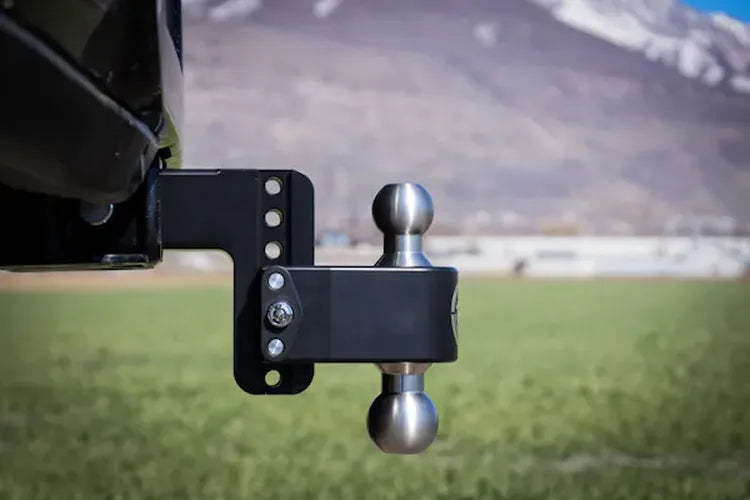 TURNOVER BALL 4" DROP HITCH W/ 2.5