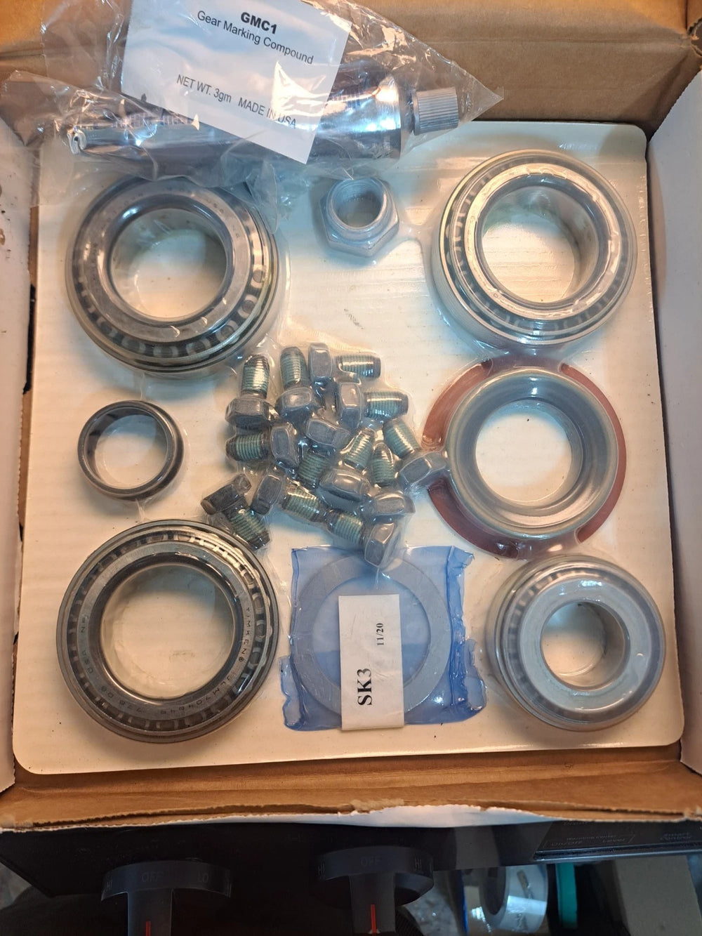 MASTER AXLE OVERHAUL BEARING KIT; CHRYSLER 9.25