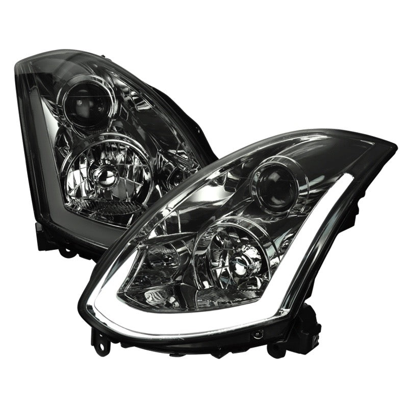 PROJECTOR HEADLIGHT WITH SEQUENTIAL