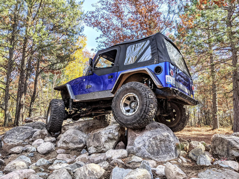 9706 WRANGLER/ PRITCHETT CANYON REAR BUMPER