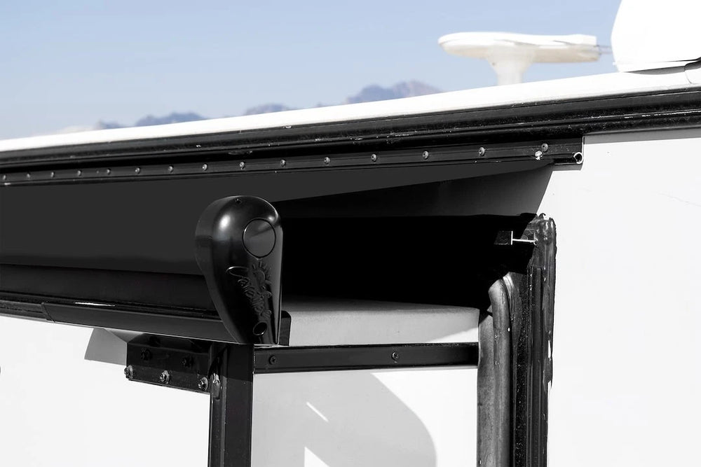 ALPINE 174" BLCK/BLK TN NO RL