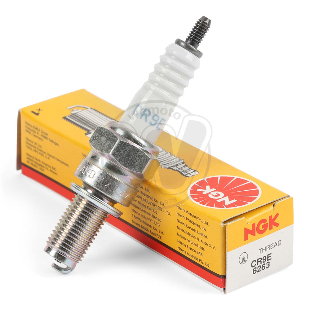 ACCELERATION SENSOR