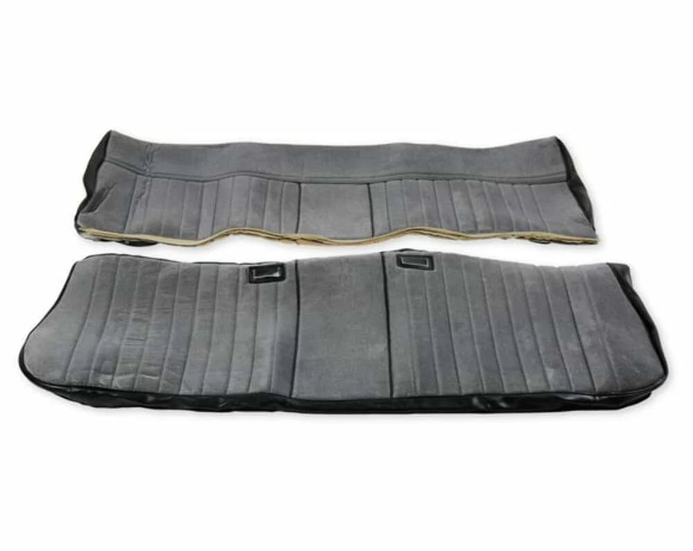 8187 C/K SEAT UPHOLSTERY KIT DELUXE PLEAT VINYL/CLOTH BLACK/SILVER