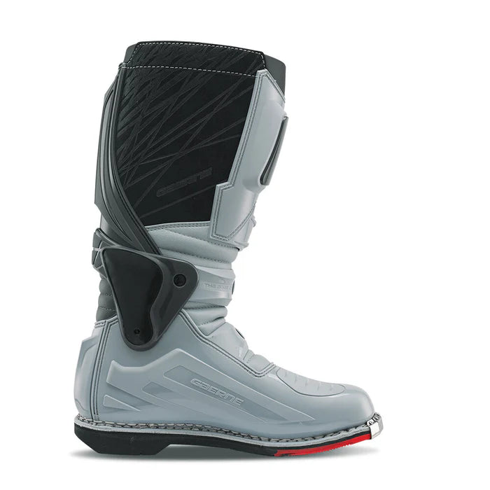 FASTBACK ENDURANCE BOOTS