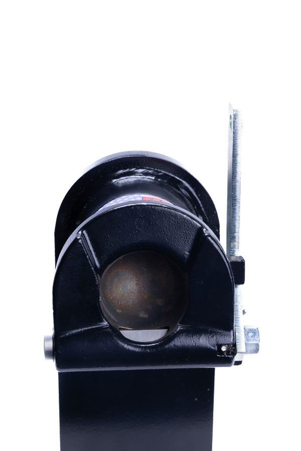 9IN SHORT BED EXTENDED COUPLER FOR 4IN SQUARE TUBE TRAILERS