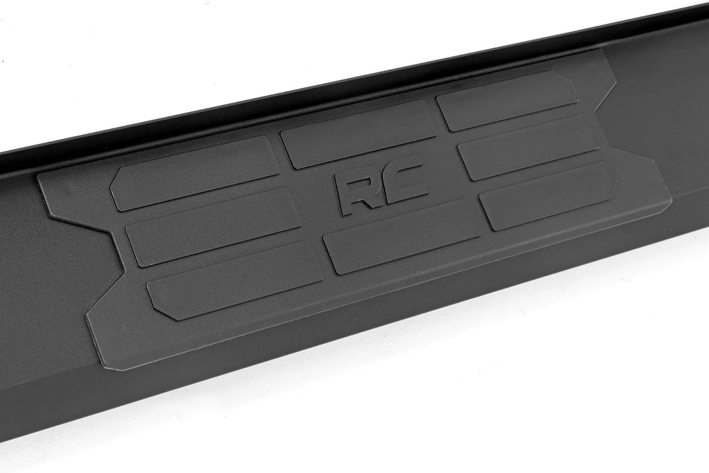 HD2 Aluminum Running Boards Double Cab Toyota Tacoma 2WD/4WD (2024)