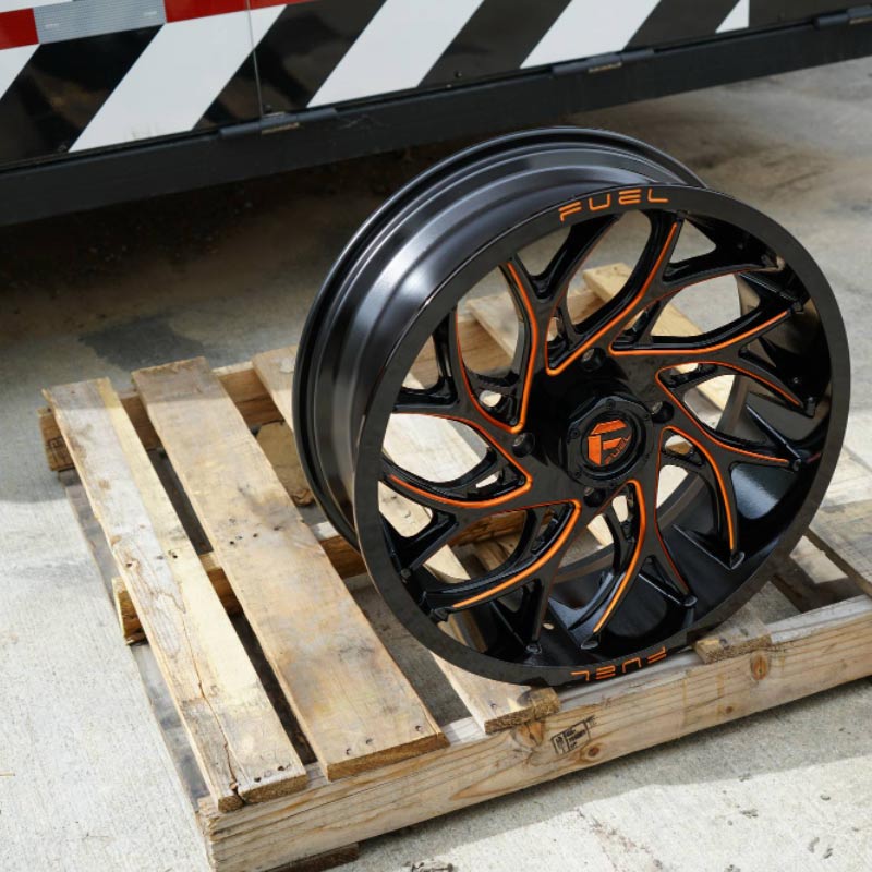 D780 22X7 4X137 G-BLK-MILL-OR 00MM