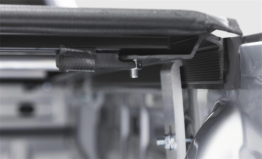 22-ON Nissan Frontier 5 Box (w or w o utili-track)