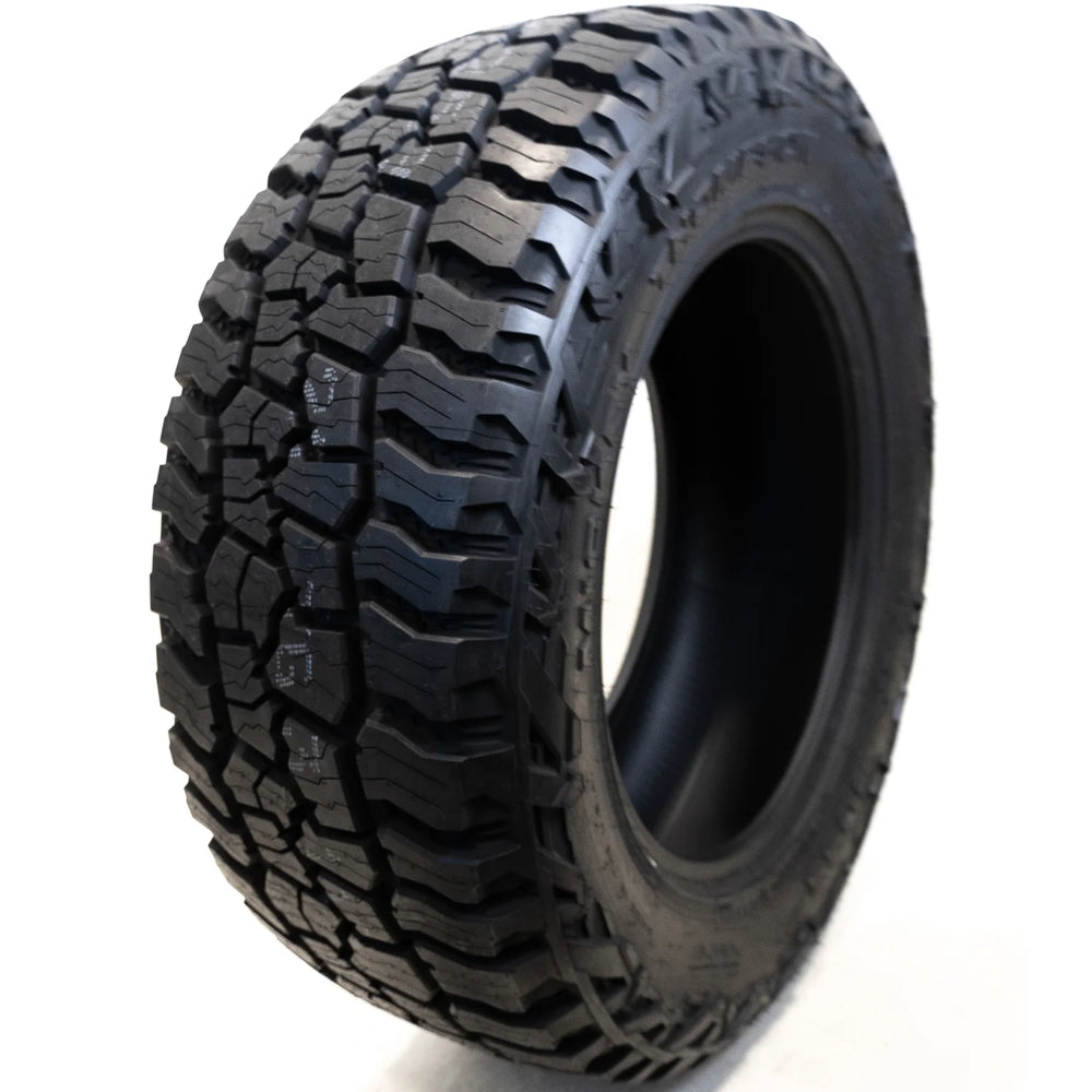 BAJ BOSS AT 265/50-20 111T 30.4