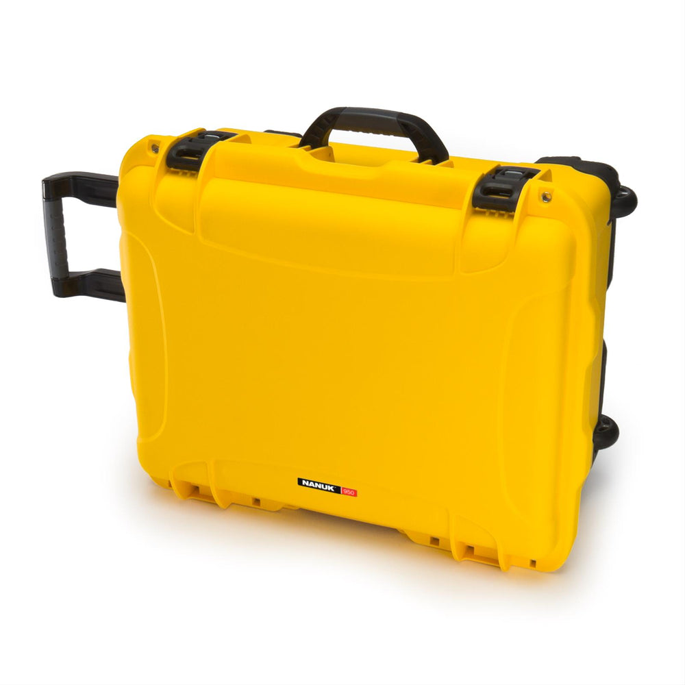 NANUK 950 WATERPROOF HARD CASE W/PADDED DIVIDERYELLOW INTERIOR: 20.5 X 15.3 X 10.1IN