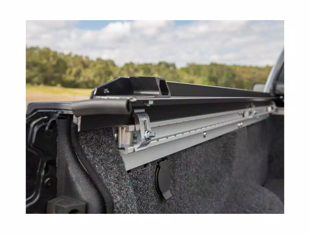 19C SILVERADO/SIERRA 1500 5FT 8IN BOX(W/CARBONPRO BOX)LITERIDER