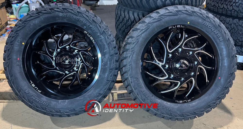 D501 20X8.25 8X210 GL-BLK 97MM