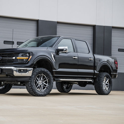 FUEL WHEELS FLIGHT 22X10 6X135 87 -18 G-GMTL-CH-LP FUSION FORGED GLOSS GUNMETAL W CHROME LIP FC408AP22106318N