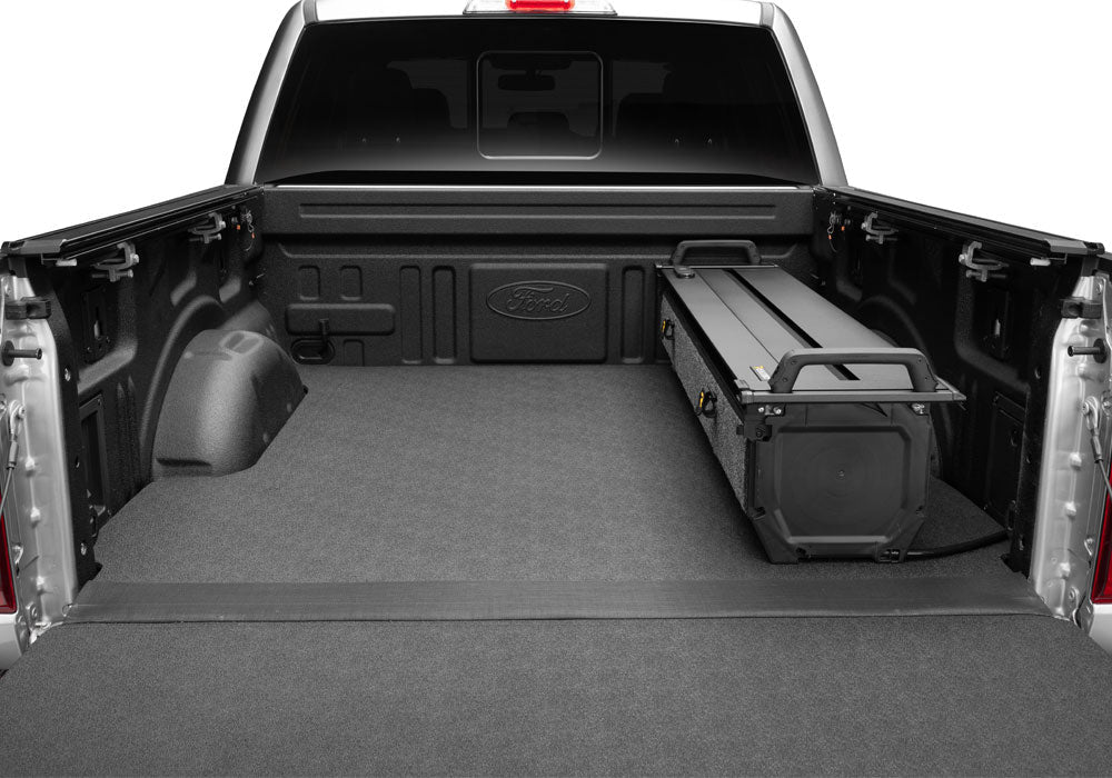 Retrax carbon auto part