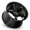 GLOSS BLACK