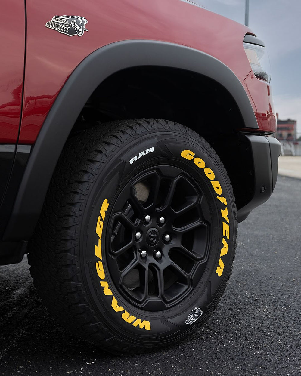 LT235/85R16 BSL DURATRAC
